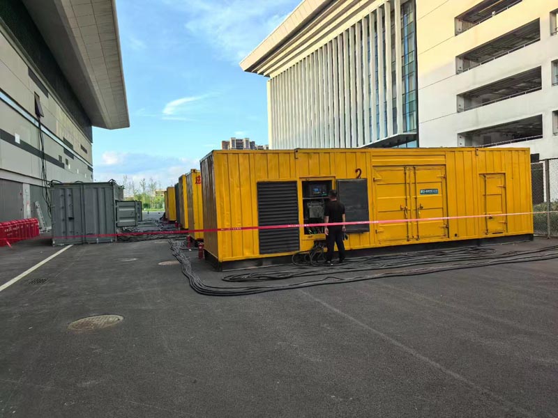 上饶柴油发电机冬季保养注意事项？